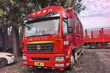 二手中国重汽 汕德卡SITRAK G5S 豪华版 330马力 4X2 6.8米仓栅式载货车(国六) 单桥 曼二手载货车 黄牌