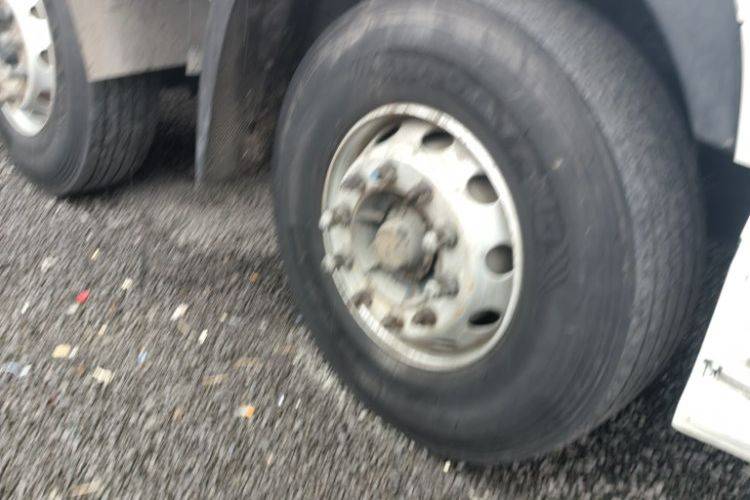 二手东风商用车 292马力 载货车