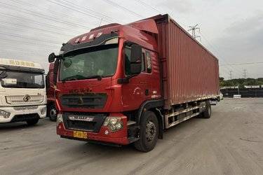 二手中国重汽 HOWO TX 290马力 6X2 9.6米翼开启厢式载货车(国六) 前四后四 曼二手载货车 黄牌图片