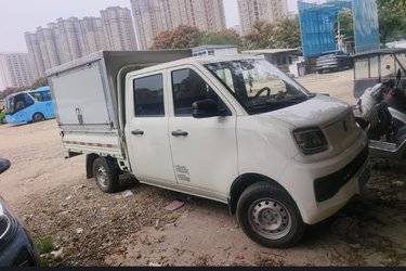 二手福田 祥菱Q分体式 豪华型 1.6L 120马力 汽油 2.1米双排仓栅式微卡(国六) 单桥 东安二手载货车 蓝牌图片