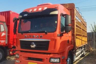 二手中国重汽 汕德卡SITRAK G5重卡 270马力 4X2 6.75米仓栅式载货车(国六) 单桥 曼二手载货车 黄牌图片