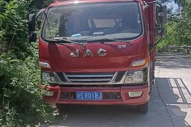 二手江淮 骏铃V6 154马力 3.8米排半厢式轻卡(国五) 单桥 云内动力二手载货车 蓝牌图片