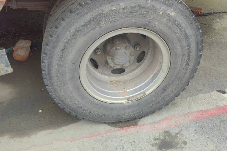 福田奥铃 141马力 载货车