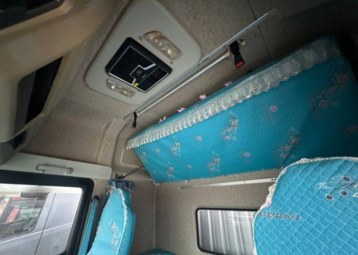 二手一汽解放 460马力 载货车