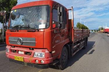 二手东风商用车 天锦中卡 180马力 4X2 6.75米栏板载货车(国五) 单桥 东风二手载货车 黄牌
