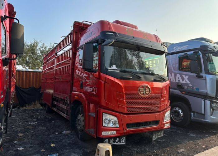 青岛解放 0马力 载货车