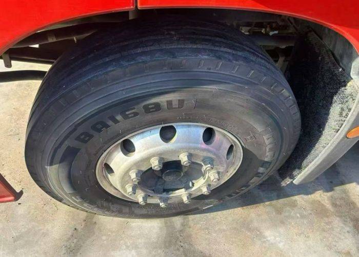 二手青岛解放 460马力 载货车