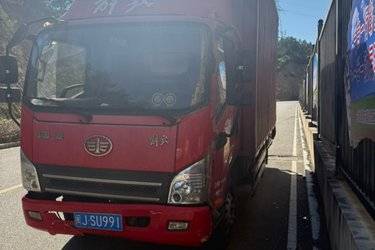 二手解放 虎VN 130马力 4.16米单排厢式轻卡底盘(6挡)(国五) 单桥 潍柴二手载货车 新能源图片