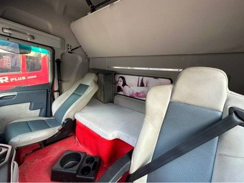 青岛解放 0马力 载货车
