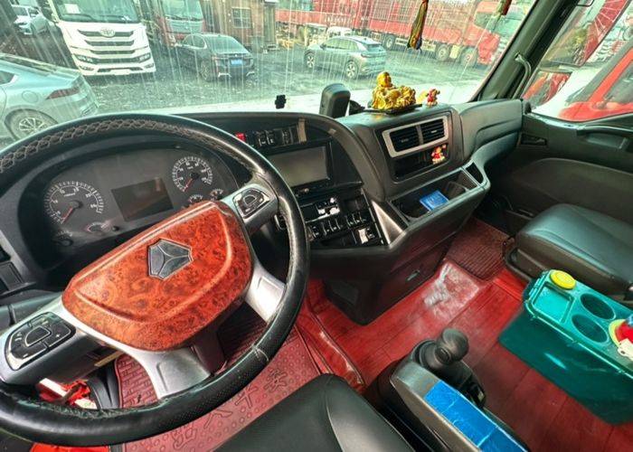二手重汽汕德卡 0马力 载货车