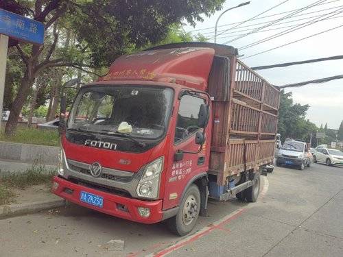 福田奥铃 141马力 载货车