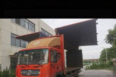 二手东风 多利卡D9 180马力 4X2 8米厢式载货车(国五) 单桥 重庆康明斯二手载货车 黄牌图片