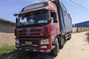 二手大运 N9H重卡 350马力 8X4 9.4米栏板载货车(国五) 前四后八 重庆康明斯二手载货车 黄牌图片