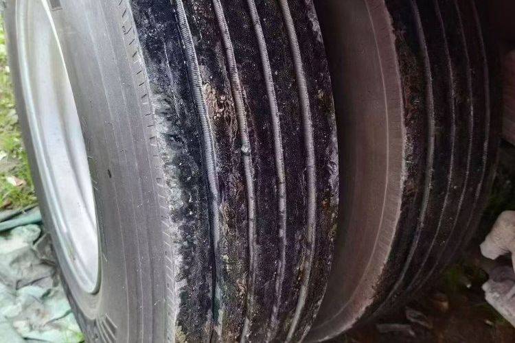 二手东风商用车 465马力 载货车