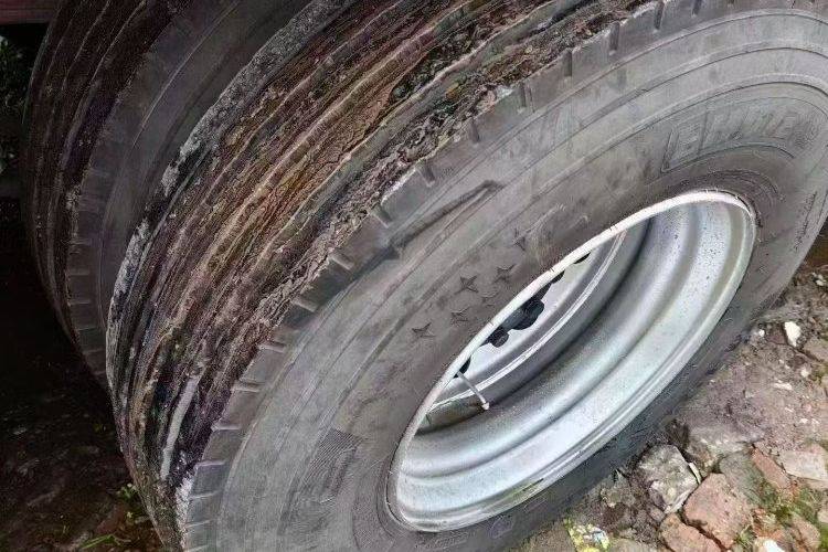 二手东风商用车 465马力 载货车