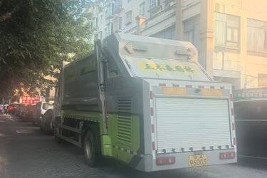 二手粉粒物料运输车 东风商用车 东风天锦VR图片