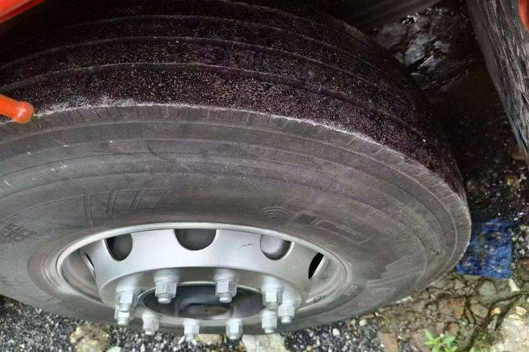二手东风商用车 465马力 载货车