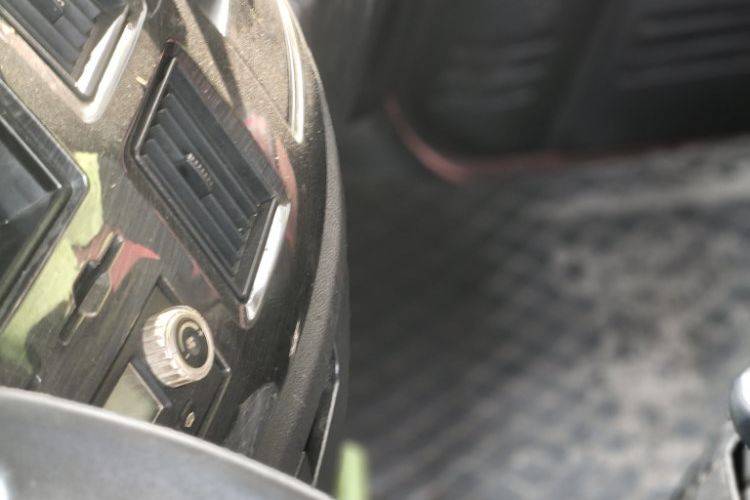 二手一汽解放 220马力 载货车