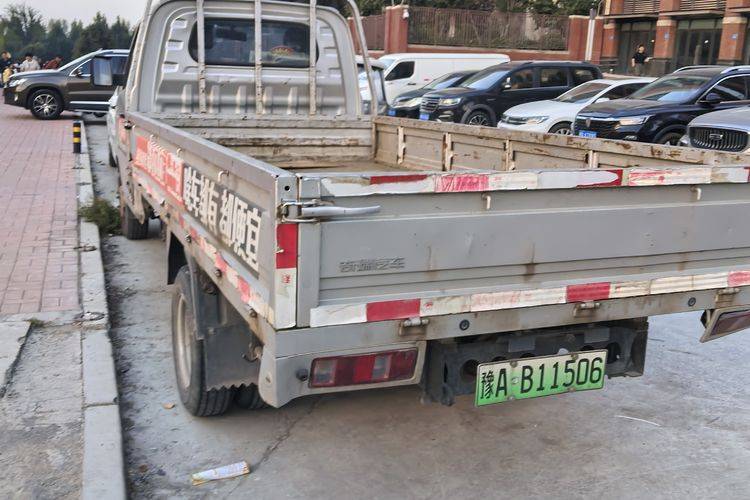 二手开瑞汽车 55.7Wh 电动卡车