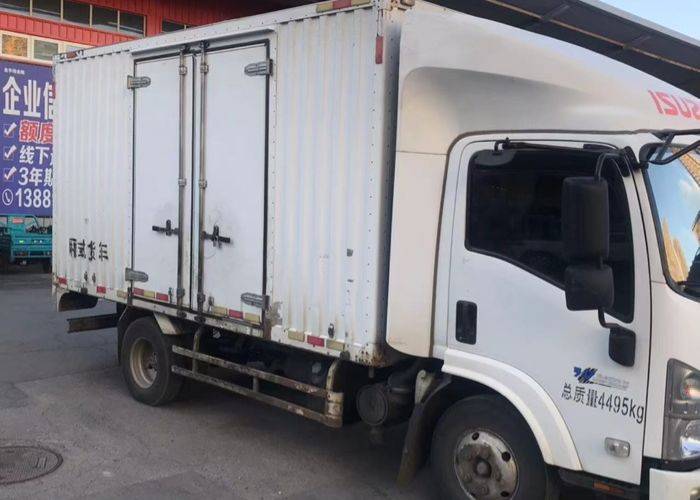 二手庆铃五十铃 120马力 载货车