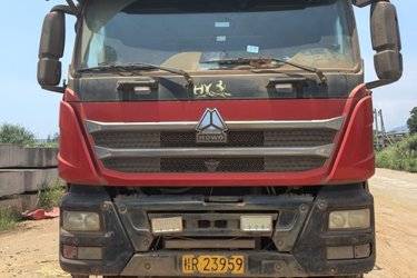 二手中国重汽HOWO TH7 550马力 6X4 6.5米自卸车(国六) 后八轮 曼二手自卸车 黄牌图片