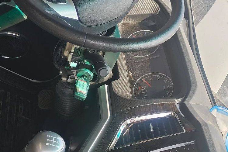 二手江淮运多多 143马力 载货车