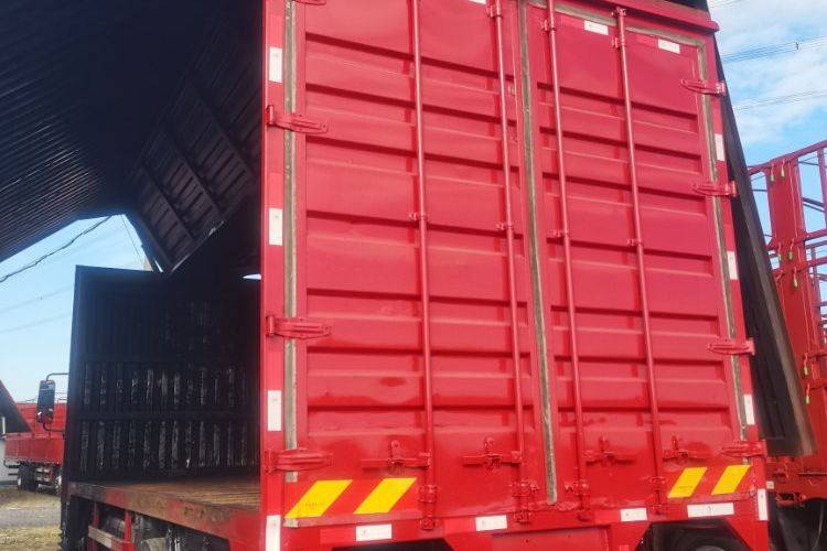 二手东风商用车 292马力 载货车