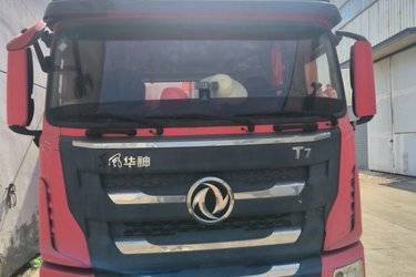 二手东风华神 T7重卡 460马力 6X4 CNG牵引车(国六)(法士特12挡)(国六) 双驱 东风二手牵引车 黄牌图片