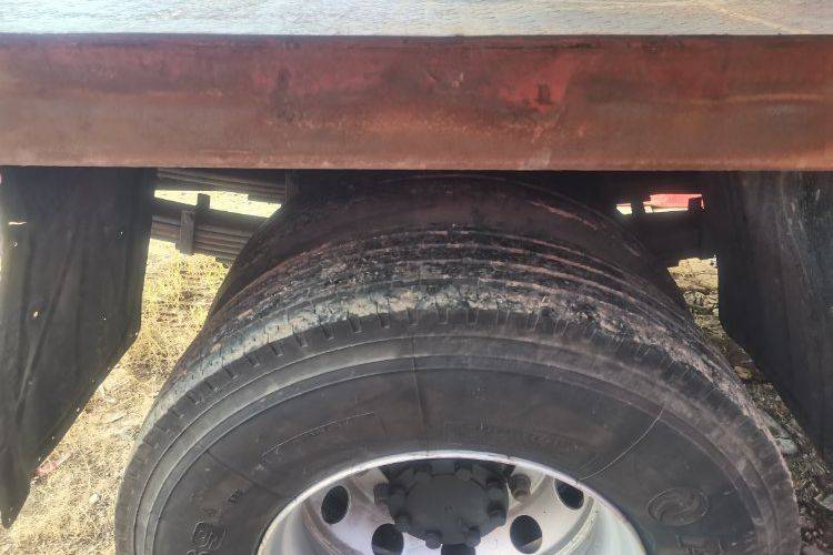 二手东风商用车 292马力 载货车
