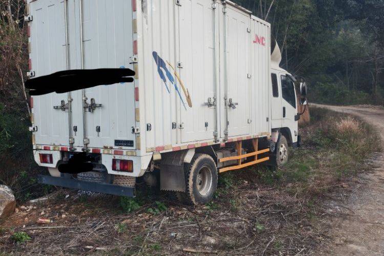 二手江铃汽车 129马力 载货车