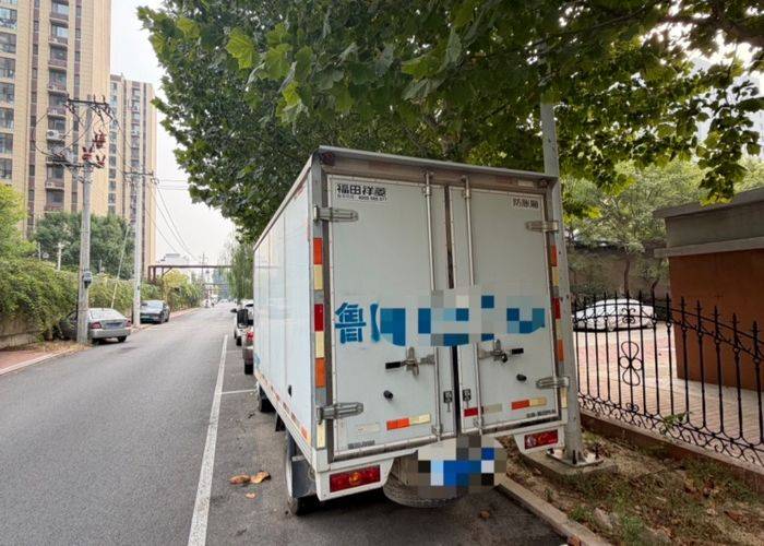 福田祥菱 122马力 载货车