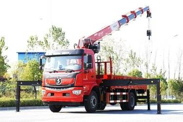 二手随车吊 陕汽商用车 轩德X6 245 6 4X2