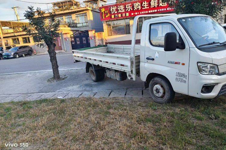 二手福田祥菱 122马力 载货车