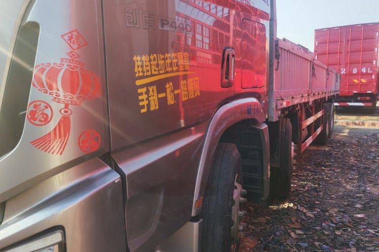 二手现代商用车 430马力 载货车