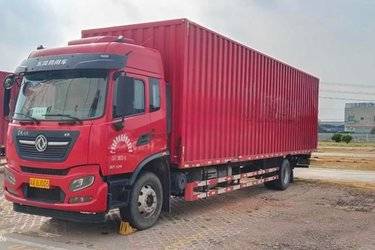 二手东风商用车 天锦KR 245马力 4X2 9.8米厢式载货车(国六) 单桥 康明斯二手载货车 黄牌图片