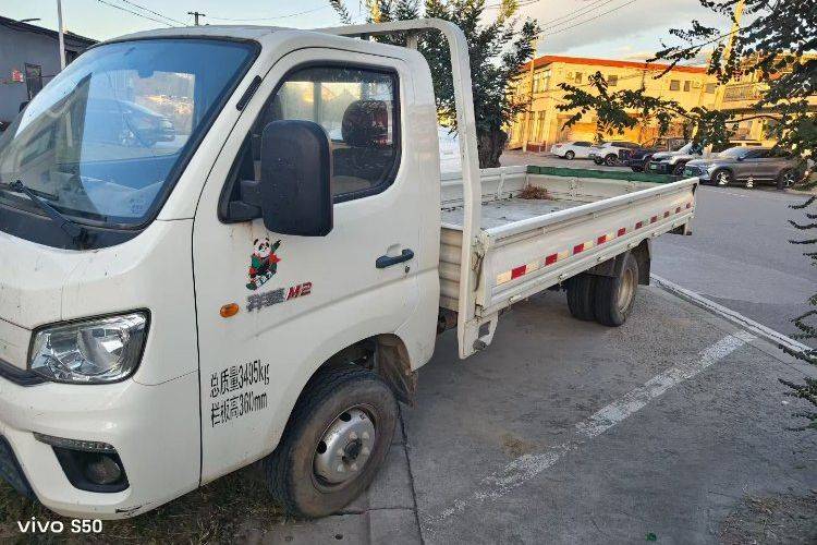 二手福田祥菱 122马力 载货车