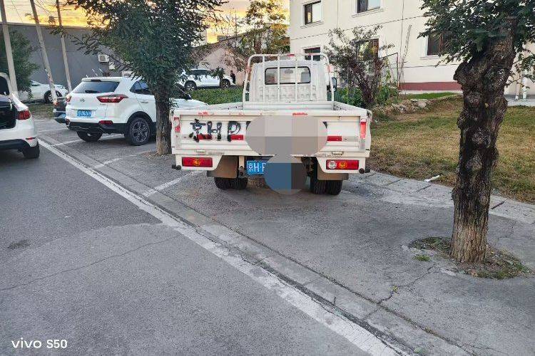 二手福田祥菱 122马力 载货车