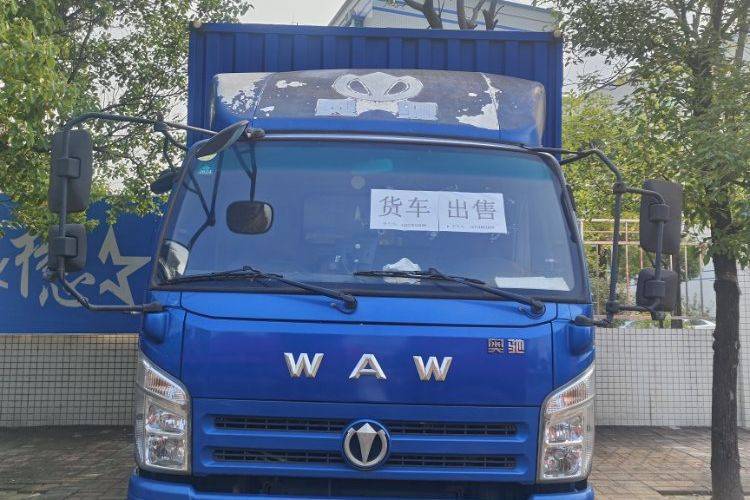 二手飞碟奥驰 95马力 载货车