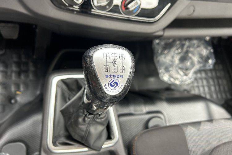 福田奥铃 185马力 载货车