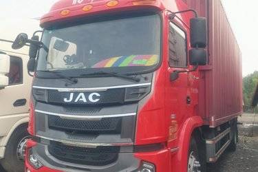 二手江淮 格尔发A5LIII中卡 220马力 4X2 7.8米厢式载货车(国六) 单桥 云内动力二手载货车 黄牌图片