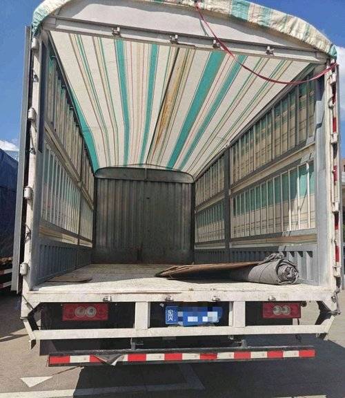 福田奥铃 185马力 载货车