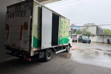 二手中国重汽HOWO 王系 110马力 4.15米单排仓栅轻卡(国五) 单桥 潍柴二手载货车 蓝牌