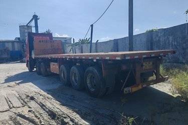 二手10500米x2550米 3轴 平板式半挂车图片