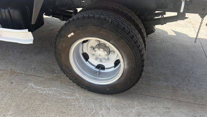 二手一汽红塔 116马力 载货车