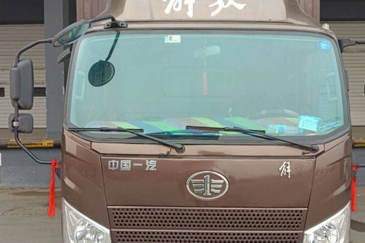 二手一汽解放轻卡 165马力 载货车