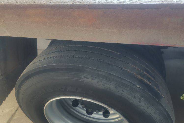 二手东风商用车 340马力 载货车