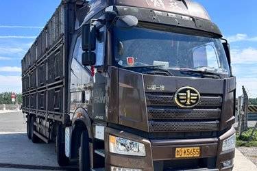 二手畜禽运输车 一汽解放 解放J6P 460 9.6 8X4图片