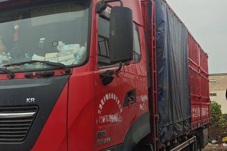 二手东风商用车 290马力 载货车