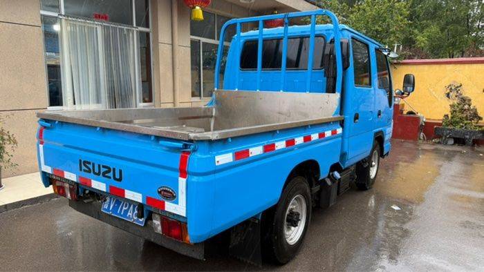 二手庆铃五十铃 131马力 载货车