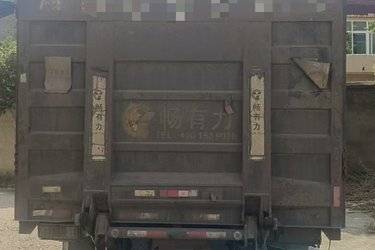 二手中国重汽HOWO 统帅G3W 160马力 4.2米单排轻卡底盘(国五) 单桥 潍柴二手载货车图片